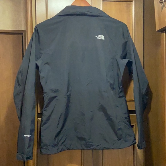 1221 The North Face - Hyvent Jacket_FLAW Pricing_NO DISCOUNTS - Picture 9 of 13